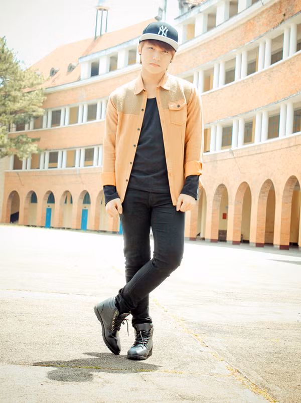 Sơn Tùng M-TP từng chọn trường Cao đẳng Sư phạm Đà Lạt làm cảnh trong MV của mình.