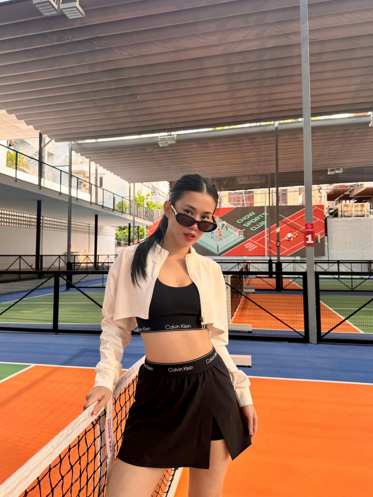 Ngọc Thảo (tên đầy đủ Lê Trương Ngọc Thảo, SN 1990) từng thuộc thế hệ hot girl đời đầu tại TP.HCM, được nhiều bạn trẻ yêu thích.