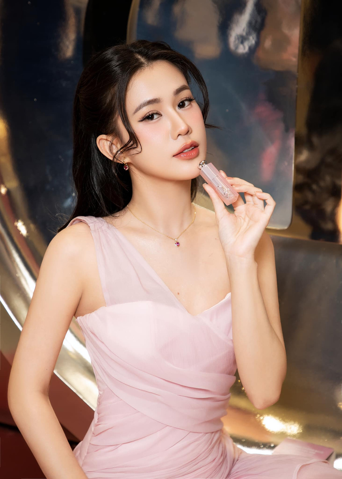 Bên cạnh đó, Ngọc Thảo vẫn tập trung cho công việc KOL, quảng bá và tham dự các sự kiện về làm đẹp, mỹ phẩm.