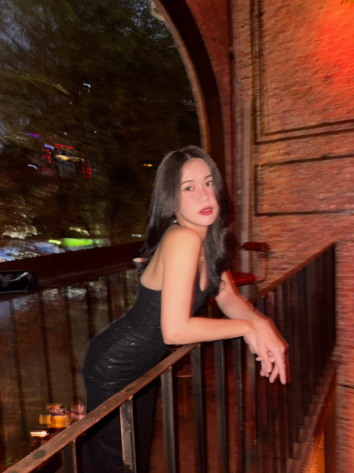 Có một thời gian, tên tuổi của Ngọc Thảo từng viral rộng rãi với series hài gây sốt MXH “Thích Ăn Phở”, tham gia cùng Phở Đặc Biệt.