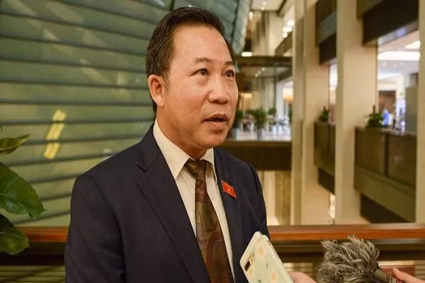 Vi sao ong Luu Binh Nhuong khong ung cu DBQH khoa XV?