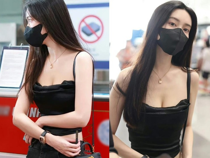 Điển hình nhất, nhiều cô gái tận dụng các thiết kế cut-out dễ gây chú ý ở sân bay.