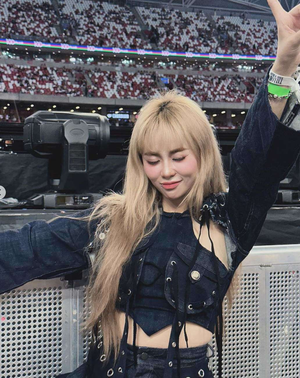 Thời gian gần đây, nữ streamer sinh năm 1995 cũng nhận được nhiều lời khen của khán giả cho nhan sắc thăng hạng.