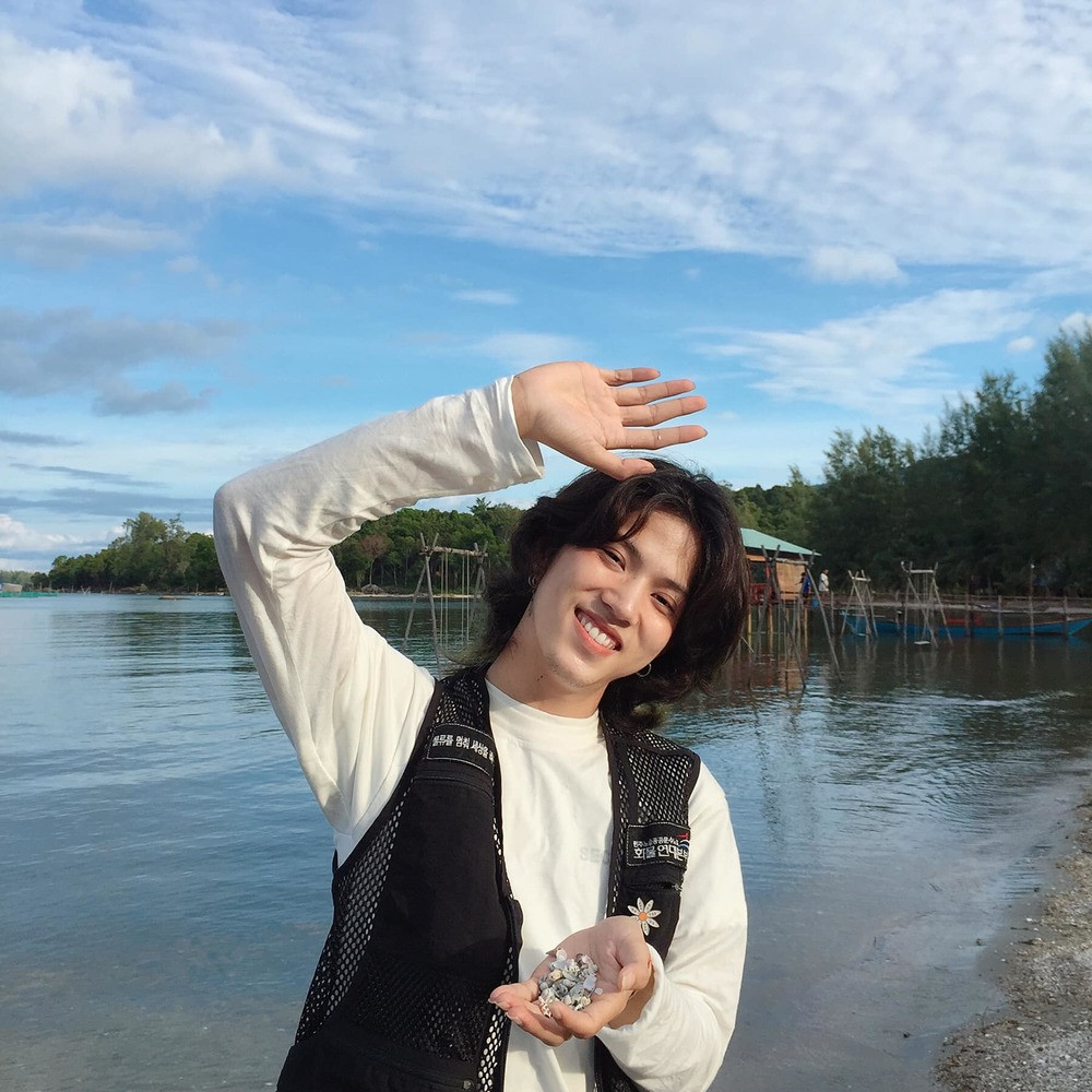 Mới đây nhất, tên tuổi của Nờ Ô Nô lại vang dội trong cuộc “đại chiến” với thương hiệu chè Chang Hi. Video clip của anh nói rằng chè của quán dở, nêm nếm quá ngọt và giá chát.