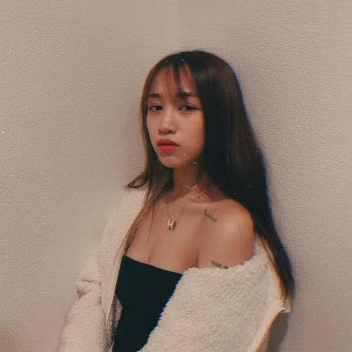 Từ khi sinh con, Joyce Phạm khá bận bịu với "guồng quay" mẹ bỉm sữa nhưng vẫn dành nhiều thời gian chăm sóc bản thân, tận hưởng những chuyến du lịch cùng gia đình.