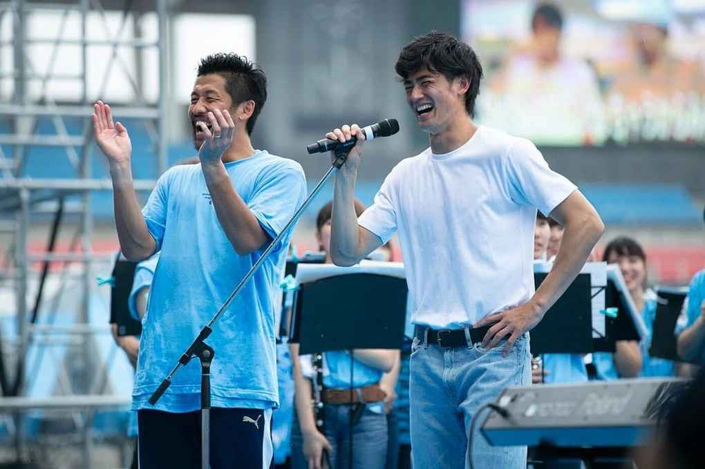 Đội phó tuyển Nhật Bản từng tiết lộ trước thềm tham gia World Cup rằng, anh luôn thoa kem chống nắng trước khi tập luyện ngoài trời.