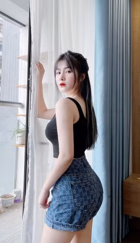 Trước đó, Quỳnh Alee liên tục bị dính vào nhiều drama như chuyện donate, lộ ảnh nhạy cảm, body shaming...