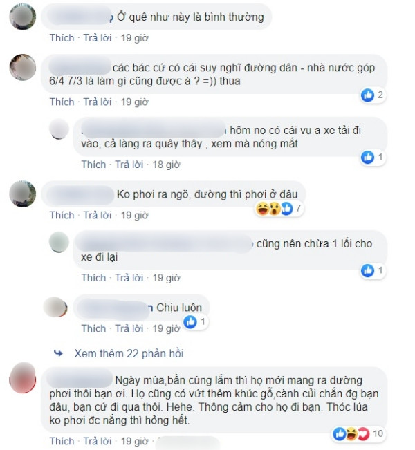 Tuy nhiên, cũng có một số ý kiến cho rằng việc phơi thóc trên đường nhựa là điều bình thường. Người đi đường phải chú ý.