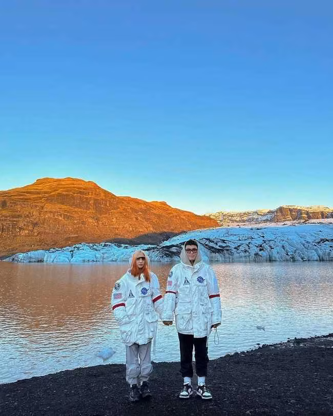 Sau chương trình, Kiều Ly đã có khoảng thời gian tìm hiểu chú bộ đội Nhật Linh - người được cô trao hoa trên truyền hình. Tuy nhiên, sau đó, cả hai chỉ dừng ở mối quan hệ bạn bè.