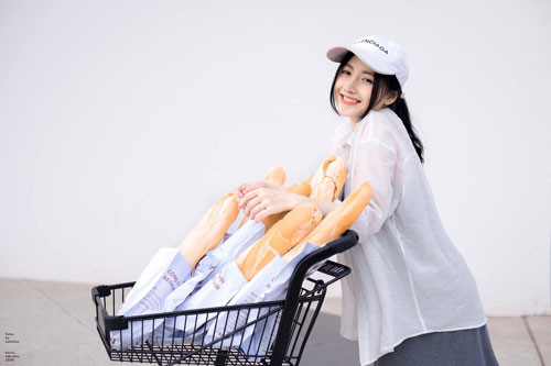 Được nhiều người quan tâm và yêu mến Như Quỳnh cảm thấy vô cùng vui sướng và hạnh phúc. Cô luôn coi đó là động lực để bản thân cố gắng nhiều hơn nữa để ngày càng hoàn thiện mình.