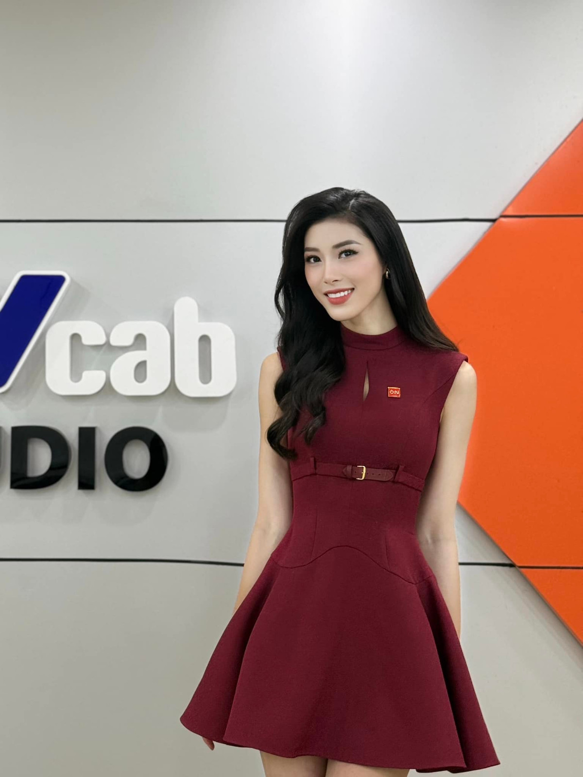 Xinh đẹp, tài năng và dám thử thách là những điều mà khán giả nhận xét về nàng cựu hoa khôi bóng chuyền Đặng Thu Huyền.