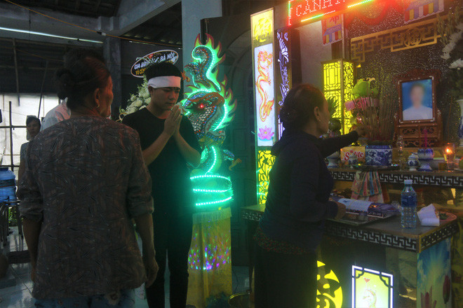 Noi dau tot cung cua cha nu sinh tu tu sau khi biet diem chuan Dai hoc-Hinh-3