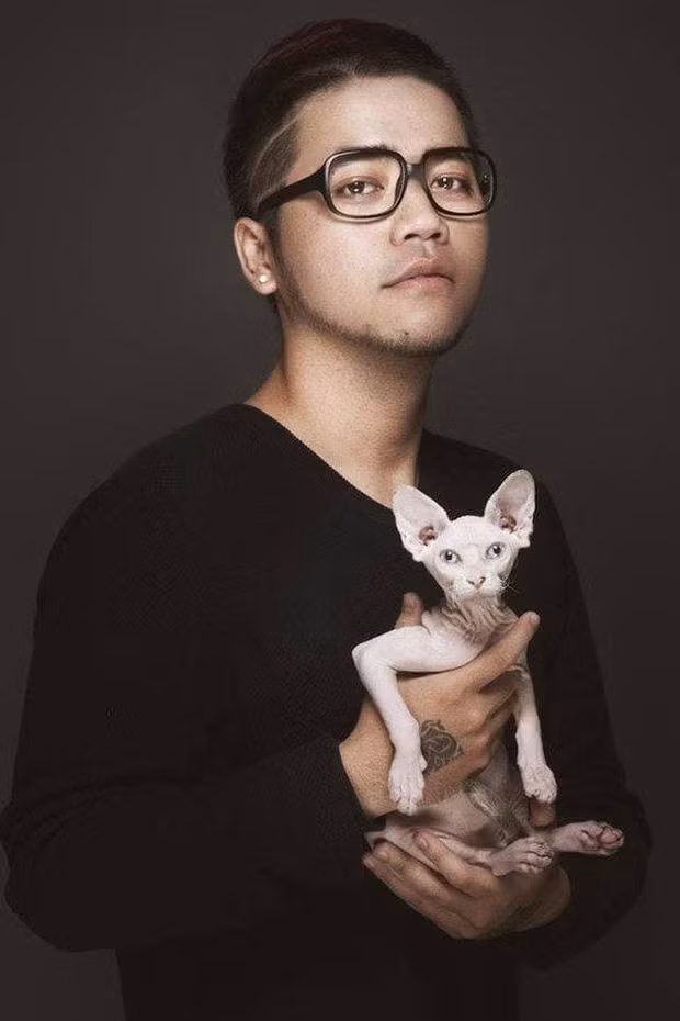 Thế nhưng mới đây, Milor Trần - nhiếp ảnh gia đứng sau những bộ ảnh nghệ thuật của loạt sao Việt lại bất ngờ hé lộ một bí mật về phong cách của rich kid Tiên Nguyễn khiến nhiều người bất ngờ.