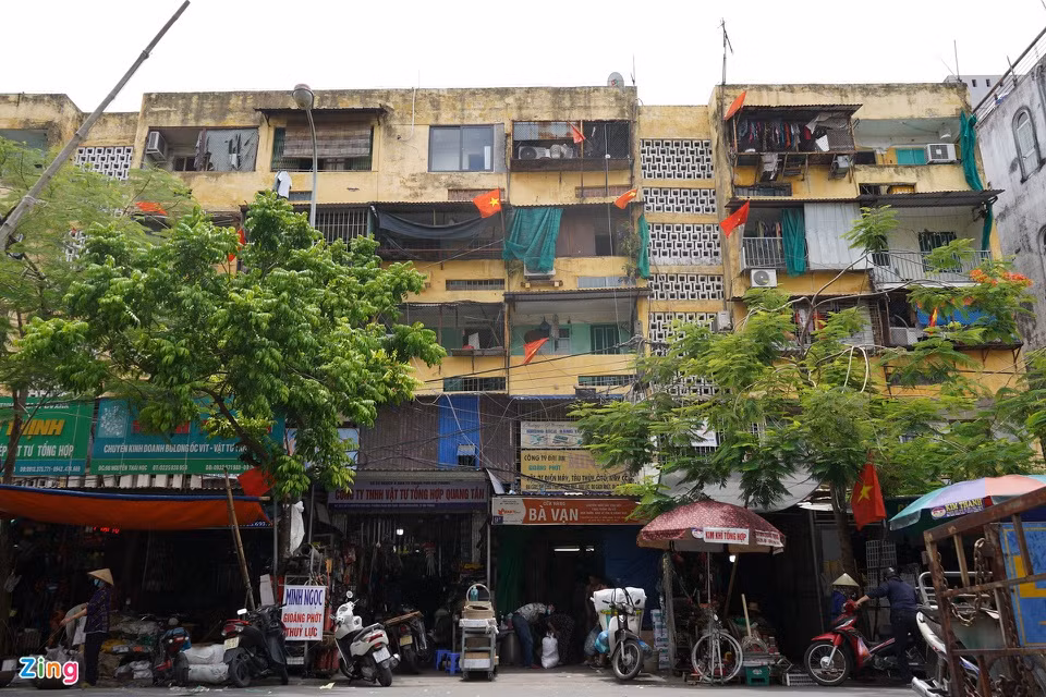 Song nom nop trong khu tap the xuong cap o trung tam Hai Phong