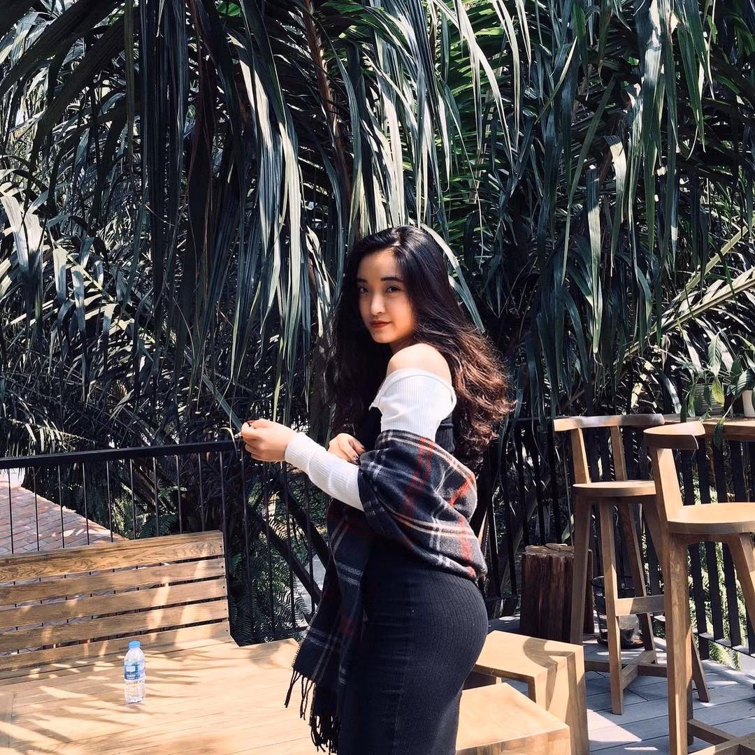 Nhà nội Thạch Thảo chính là gia đình sở hữu căn nhà vườn duy nhất ở khu phố cổ Hà Nội hiện nay, có diện tích rộng gần 300m2.