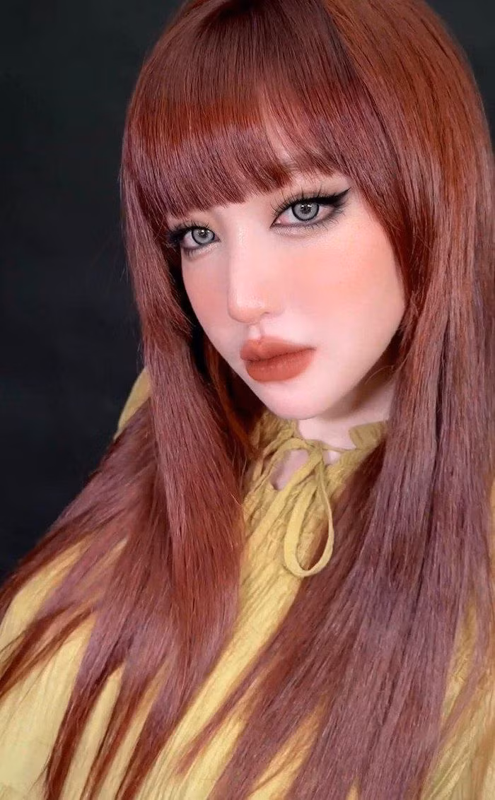 Mới đây, "hot girl ngực khủng" Sài Thành lại tiếp tục khiến cộng đồng mạng choáng ngợp với hình ảnh ấn tượng của mình.