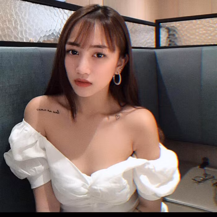 Dù đã là mẹ một con nhưng Joyce Phạm vẫn nhận được khá nhiều lời khen ngợi nhan sắc lẫn thần thái của mình.