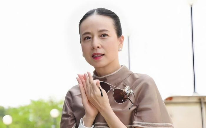 Nữ tỷ phú là tín đồ của đồ hiệu