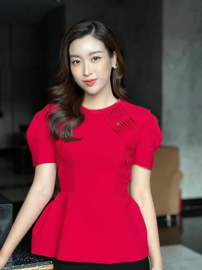 Nói về việc dẫn tin tức ở bản tin thể thao, Đỗ Mỹ Linh nói: "Với vai trò là người dẫn chương trình của Ban Thể Thao thực sự là một thử thách lớn và đầy thú vị với Linh. Cảm ơn các anh chị đã cho em cơ hội được làm việc trong một môi trường đầy năng động, sôi nổi và đã nhiệt tình giúp đỡ em những ngày đầu bỡ ngỡ này".