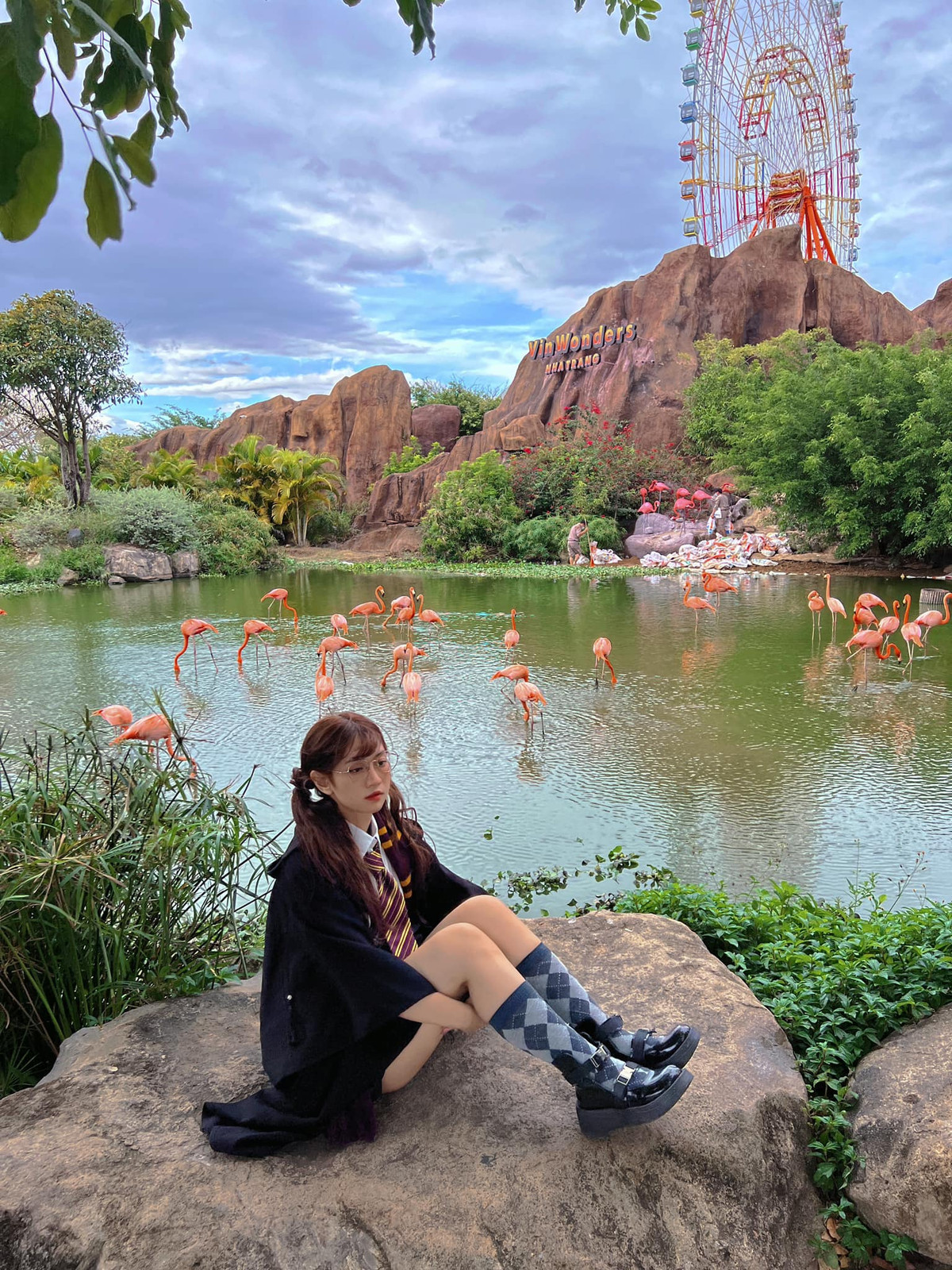 Chẳng những sở hữu gương mặt khả ái, hot girl Lê Bống còn gây ấn tượng bởi body nóng bỏng, săn chắc.