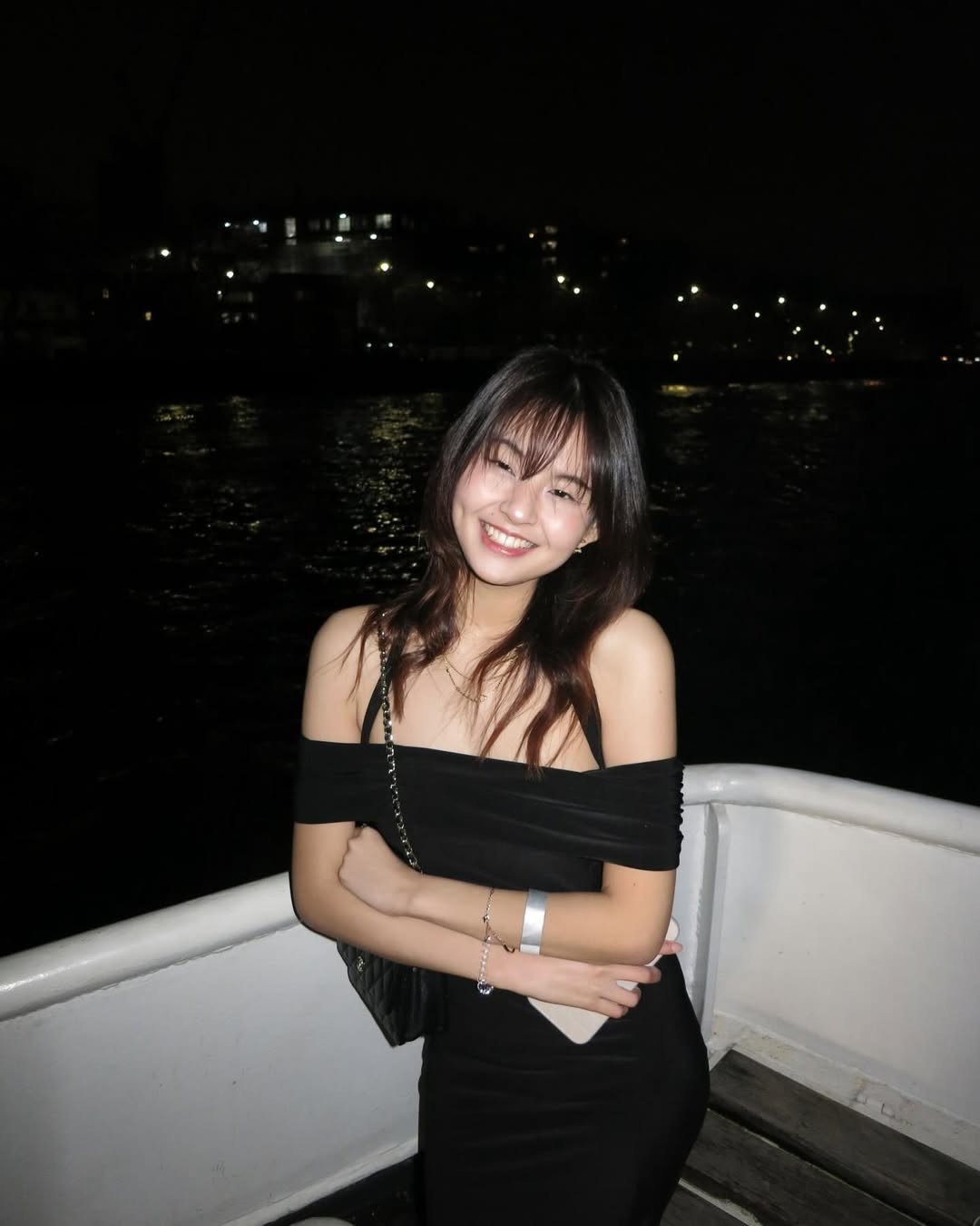 Thậm chí, nhiều người còn đang đẩy thuyền Mooktapa với Trần Minh Vương - học trò củ của HLV Kiatisuk ở CLB HAGL.