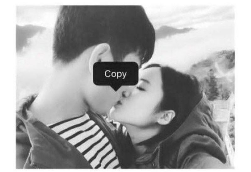 Sau lùm xùm, Xuân Trường và Nhuệ Giang không còn chia sẻ bất cứ điều gì về chuyện yêu đương trên mạng xã hội. Cầu thủ sinh năm 1995 đã ẩn hết hình chụp chung cùng bạn gái, và không còn đăng bất cứ bức ảnh nào về cô nữa.