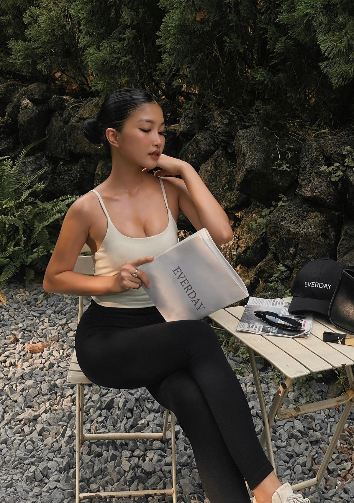 Kim Dung đã có 6 năm tập gym. 6 năm qua, cô luôn duy trì tập luyện đều đặn và biến nó trở thành thói quen lâu dài của mình.