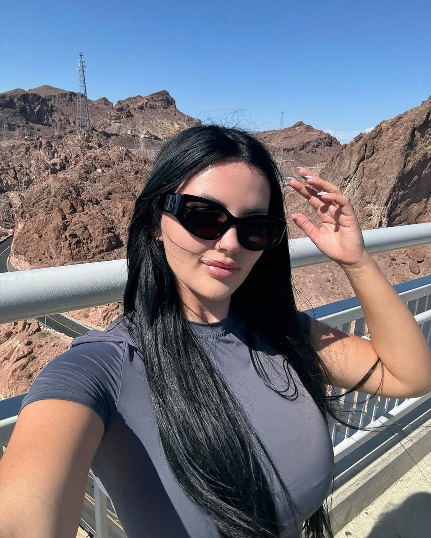 Gracie kết thúc mùa giải ở vị trí thứ 18 với 634 điểm.