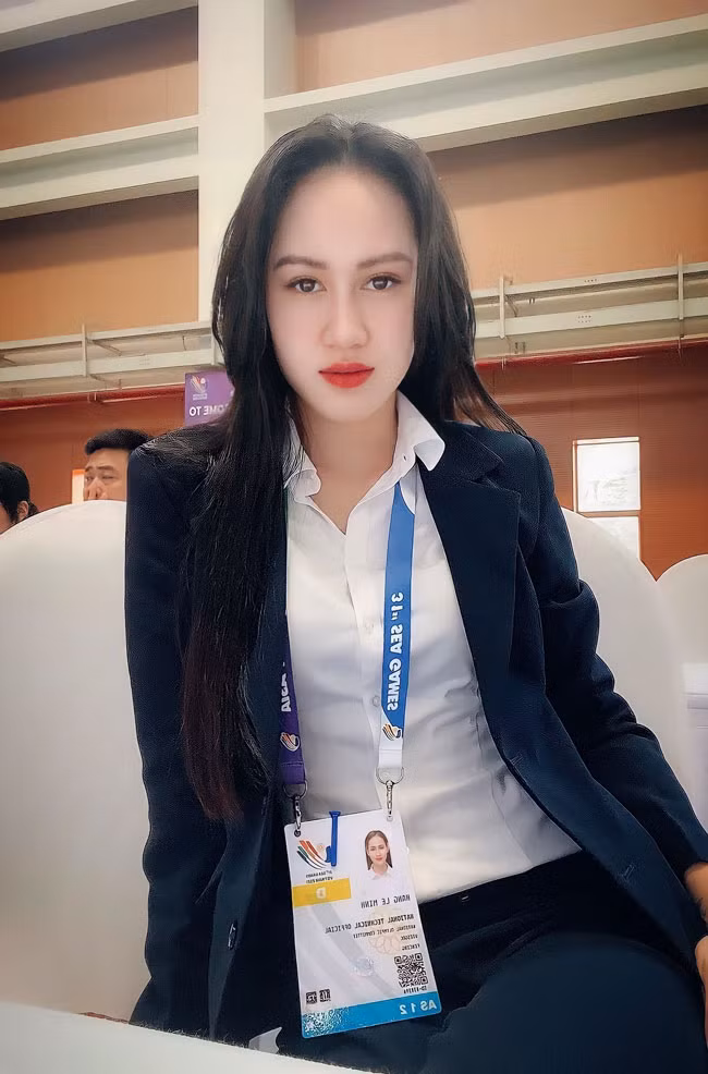 Danh tính nữ trọng tài Việt Nam được săn đón nhất tại SEA Games 31 Danh tinh nu trong tai Viet Nam duoc san don nhat tai SEA Games 31