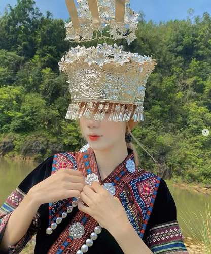 Trước đó, Phùn Anh cho biết bản thân mình không có ngạc nhiên khi mọi người cho rằng mình là nam vì bản thân TikToker cũng khá giống con trai.