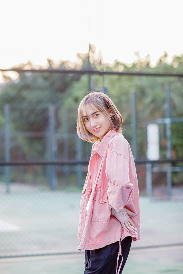 Cùng ngắm nhìn những hình ảnh nữ tính của Lynk Lee