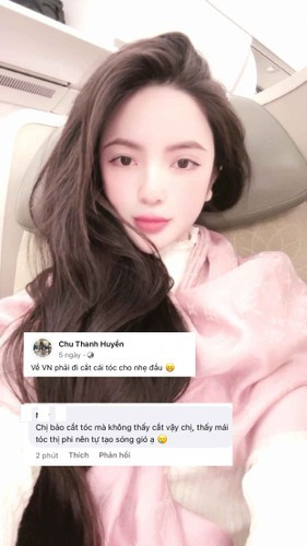 Trong thời gian yêu Quang Hải, Chu Thanh Huyền đã nhanh chóng quen thân với những người thân thiết bên cạnh anh.