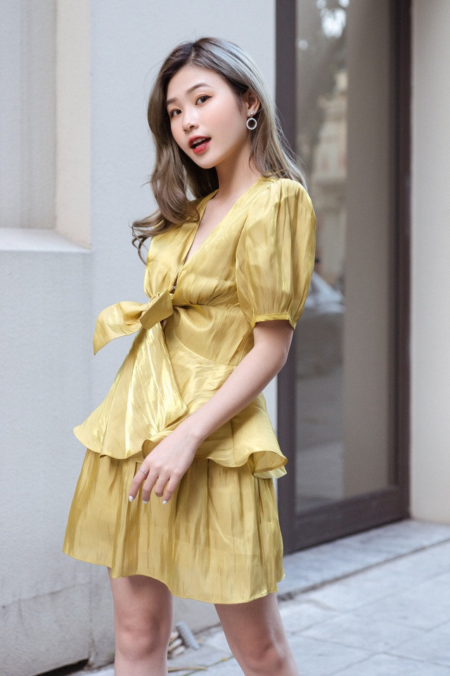 Với quan điểm "mình chỉ sống một lần nên hãy cứ mạnh dạn làm điều mình thích", Phương Anh thẳng thắn cho biết cô khi nhận được những ý kiến đóng góp thiết thực từ mọi người thì sẽ tiếp thu và hoàn thiện bản thân hơn. Nếu những góp ý sai sự thật cũng chẳng bận tâm lắm, vì mình sống cho mình, cuộc sống của mình chứ không phải của ai khác.