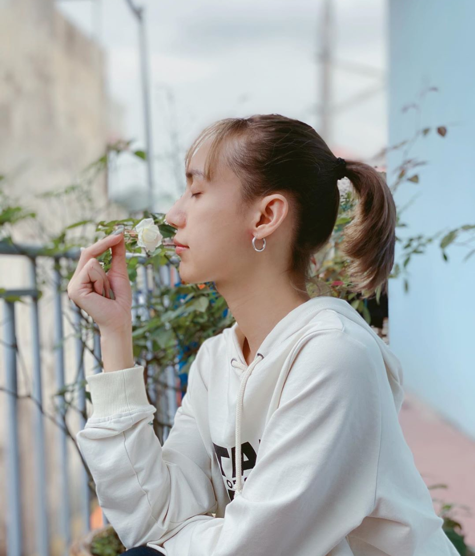 Tuy nhiên, cũng có những bình luận trái chiều và cho rằng anh cố tình tạo chiêu trò để gây chú ý. Trước phản ứng tiêu cực của một bộ phận khán giả, Lynk Lee trả lời: “Không cãi nhau, chúng ta nói chuyện văn minh đi nào”.