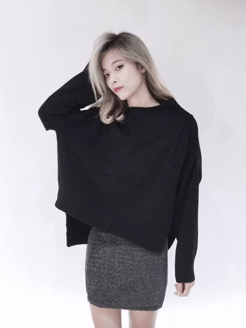 Diệp Anh là một streamer trong cộng đồng Liên Minh Huyền Thoại và thường được các fan gọi với tên thân mật là Bank hoặc Chị Cún.