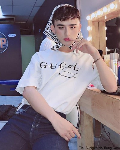 Là hiện tượng mạng đình đám, Trần Đức Bo dường như vẫn luôn biết cách chiếm spotlight để tên tuổi của mình chưa bao giờ hết hot.