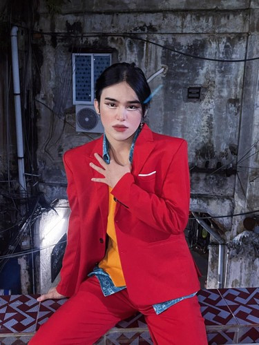 Bên cạnh đó, cuộc sống đời tư của Trần Đức Bo cũng nhận được sự quan tâm không kém.