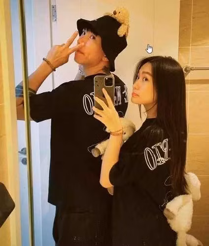 Không chỉ học giỏi Doãn Hải My còn sở hữu ngoại hình quyến rũ, vòng eo 56cm và gương mặt rất xinh đẹp.