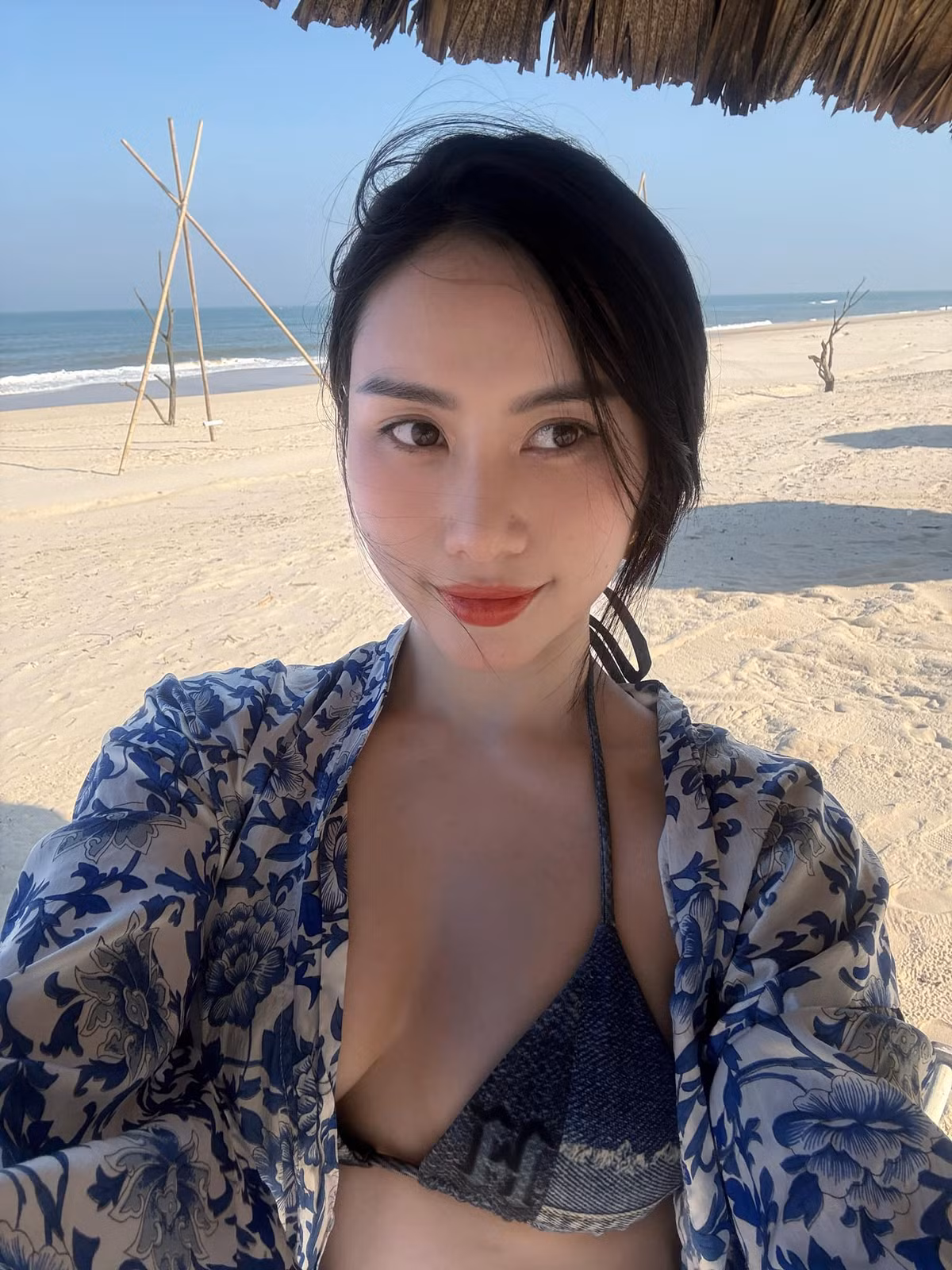 Đa số điều bày tỏ sự ngưỡng mộ trước tài năng, sự xinh đẹp, cũng như nguồn năng lượng tích cực, khỏe khoắn mà hot girl này mang lại.