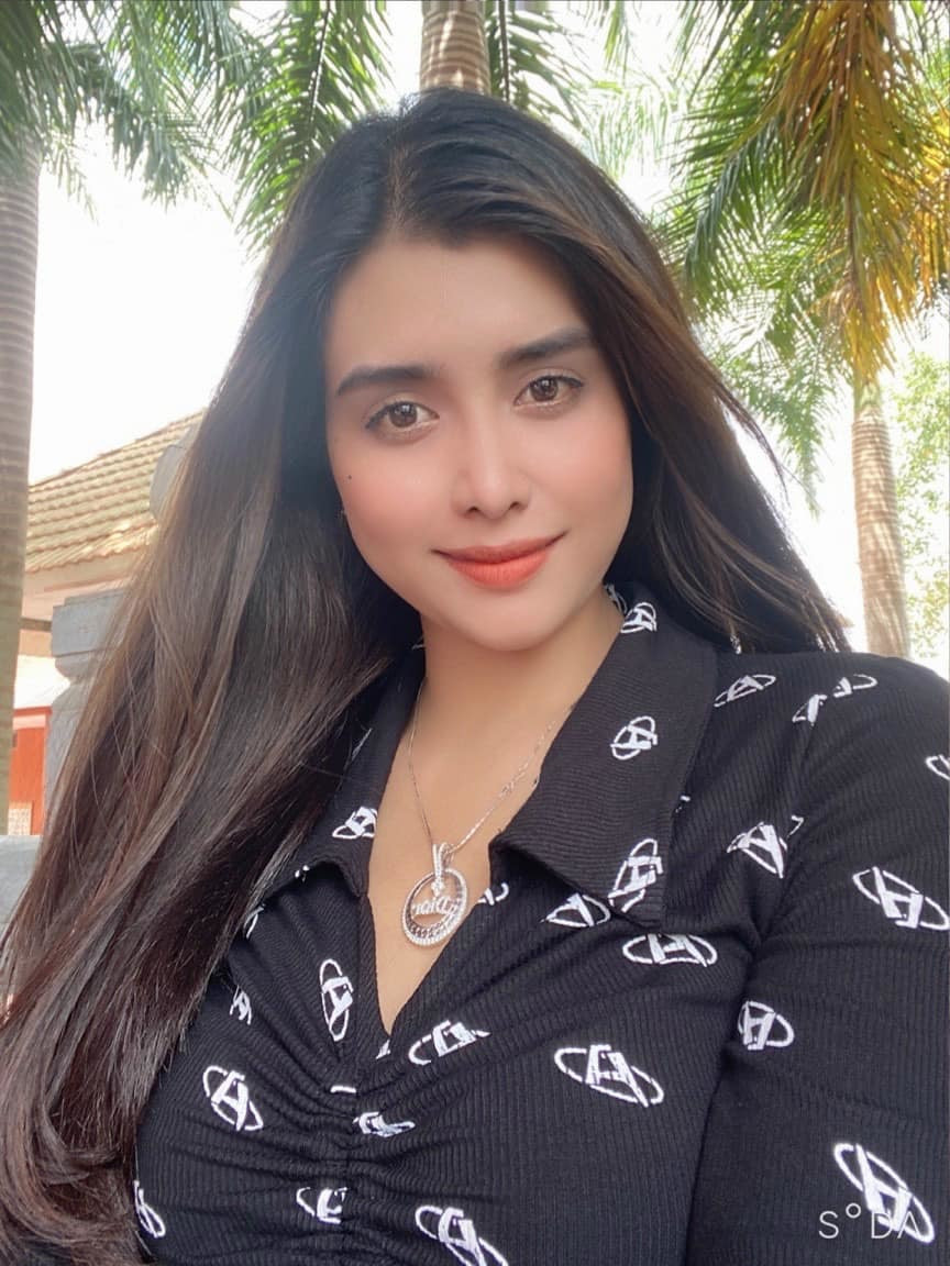 Bên cạnh đó, Út Diên còn sở hữu rất nhiều tài năng. Trên kênh TikTok cá nhân, cô không ngần ngại khoe giọng hát trong trẻo, ngọt ngào của mình.