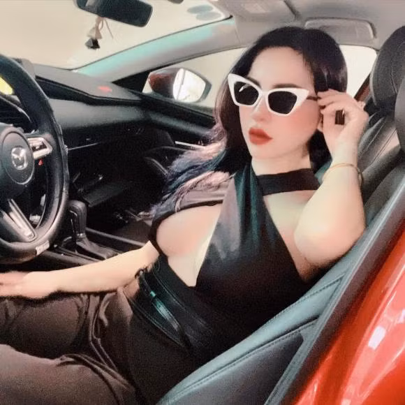 Được biết, bạn gái của Duy Alex đã có một cô con gái riêng.