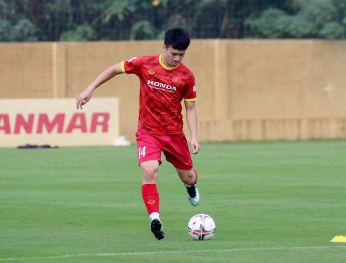 Hoàng Đức chắc chắn sẽ là nhân tố chủ chốt trong sơ đồ và lối chơi của đội tuyển Việt Nam ở AFF Cup 2022. và cả trong tương lai. Điểm mạnh của anh nằm ở khả năng điều tiết nhịp độ trận đấu và sức mạnh trong các pha tranh chấp.