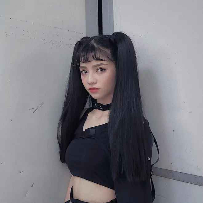 Vốn là một dancer chuyên nghiệp, CiiN không chỉ sở hữu khả năng nhảy mà còn có gương mặt "ăn hình", sáng sân khấu.