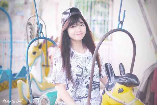 Năm 2015, thời điểm CiiN 18 tuổi trông vẫn vô cùng dễ thương, mộc mạc.