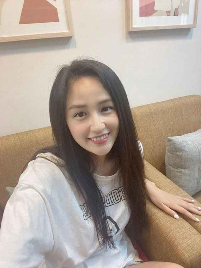 Là một trong số ít những Hoa hậu không sợ xấu khi xuất hiện trước người hâm mộ, Mai Phương Thuý đã nhiều lần công khai khuyết điểm trên cơ thể mà chẳng ngại bị gièm pha.