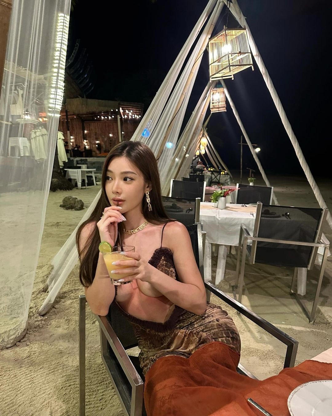 Một số môn thể thao được nữ blogger xinh xắn yêu thích là golf, pilates, kick boxing, gym…