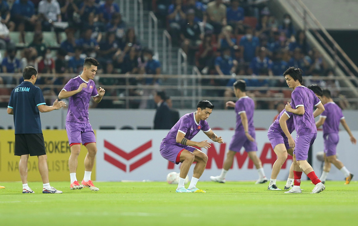 Thai Lan 1-0 Viet Nam: Loi chia tay buon cua thay Park-Hinh-8