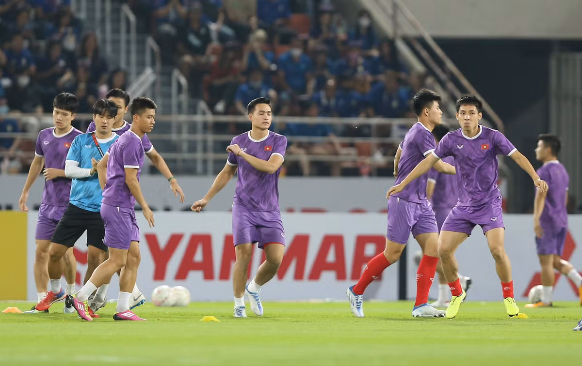 Thai Lan 1-0 Viet Nam: Loi chia tay buon cua thay Park-Hinh-10