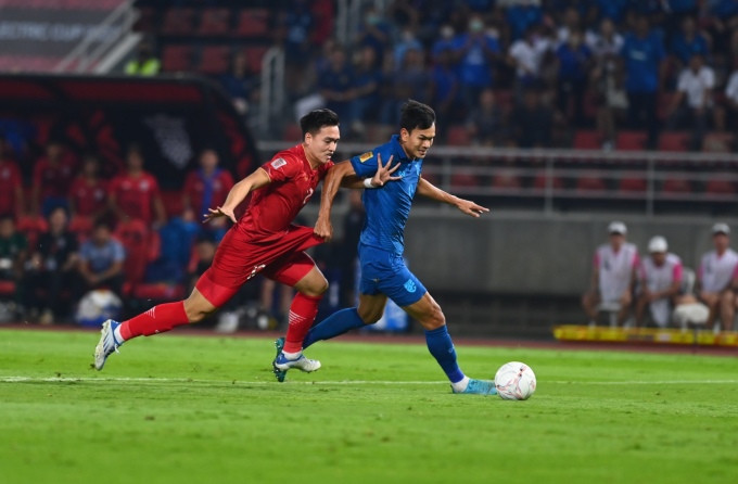 Thai Lan 1-0 Viet Nam: Loi chia tay buon cua thay Park-Hinh-4