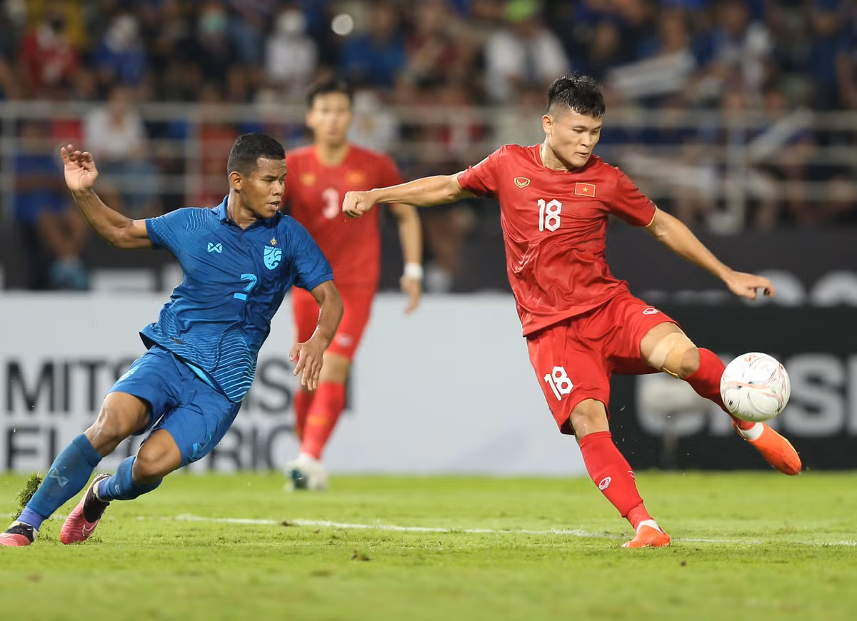 Thai Lan 1-0 Viet Nam: Loi chia tay buon cua thay Park